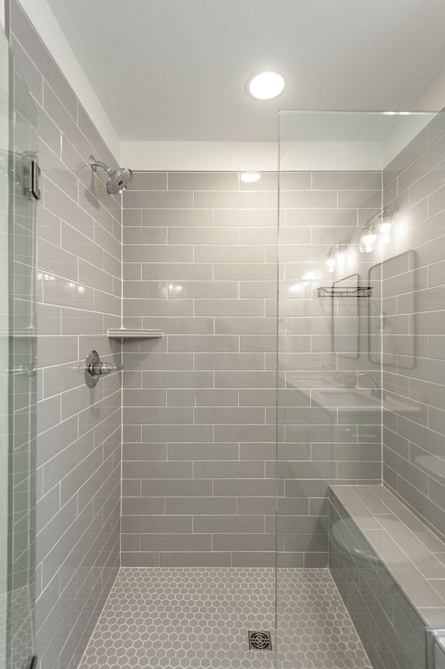 287 Cloverbrook Way, Gallatin, TN 37066 - full bath with a shower stall