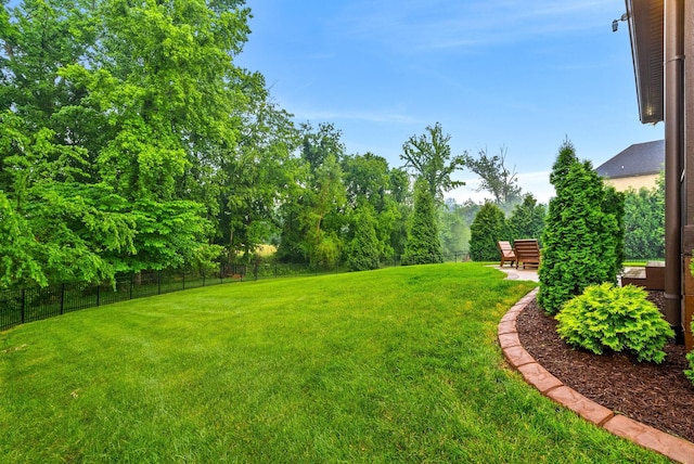 127 Copperstone Dr, Clarksville, TN 37043 - view of yard with a patio area