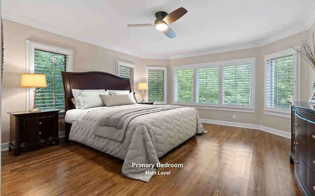 414 Gentlemens Rdg, Signal Mountain, TN 37377 - bedroom with wood finished floors, baseboards, ornamental molding, and a ceiling fan