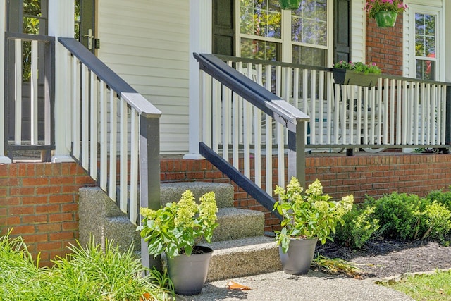 4010 Swift Springs Ct, Goodlettsville, TN 37072 - property entrance featuring covered porch