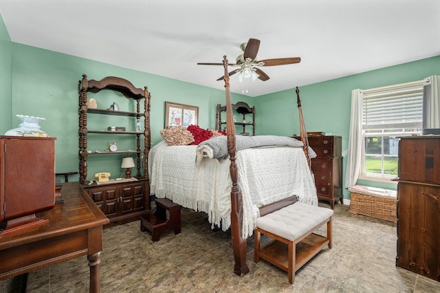 3238 Murphy Ln, Columbia, TN 38401 - bedroom featuring ceiling fan