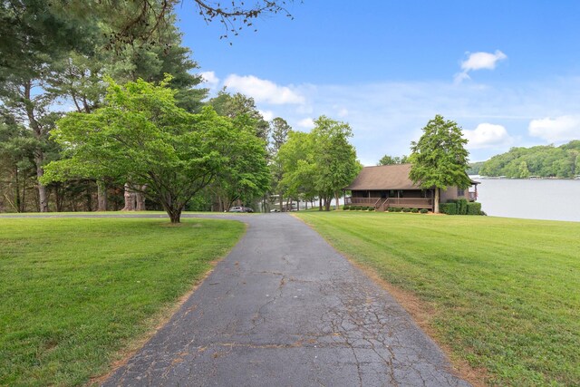 100 Acree Ln, Estill Springs, TN 37330 - view of asphalt driveway featuring a water view