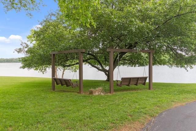 100 Acree Ln, Estill Springs, TN 37330 - view of grassy yard featuring a water view