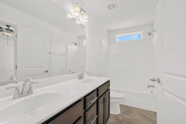 923 SE Broad St Unit A4, Murfreesboro, TN 37130 - full bath featuring shower / bath combination, double vanity, and ceiling fan