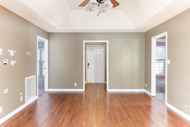739 Gardendale Ln, Clarksville, TN 37040 - photo 4