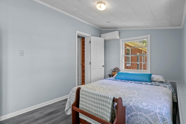 1090 Eva Harbor Rd, Eva, TN 38333 - bedroom featuring a wall mounted AC, crown molding, wood finished floors, and baseboards