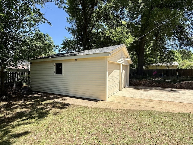 425 Arlington Ave, Jackson, TN 38301 - view of outdoor structure