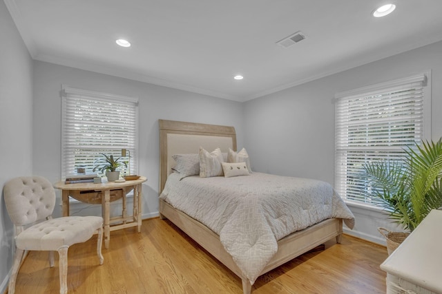 216 Chestnut Hill Dr, Nashville, TN 37215 - bedroom with wood finished floors, baseboards, crown molding, and recessed lighting