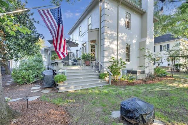 216 Chestnut Hill Dr, Nashville, TN 37215 - rear view of house with a chimney and stucco siding