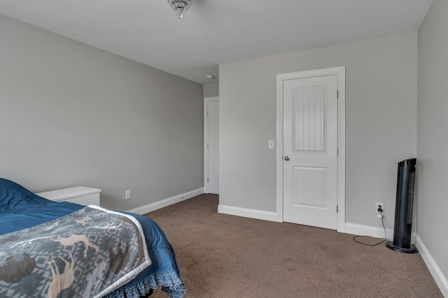 201 Abbey Rd, Lebanon, TN 37090 - carpeted bedroom with baseboards