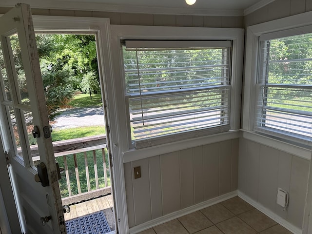2910 Woodlawn Dr, Nashville, TN 37215 - entryway with a decorative wall, tile patterned flooring, plenty of natural light, and ornamental molding