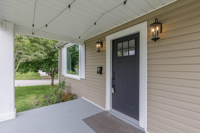 601 Lawrence St, Old Hickory, TN 37138 - property entrance featuring covered porch