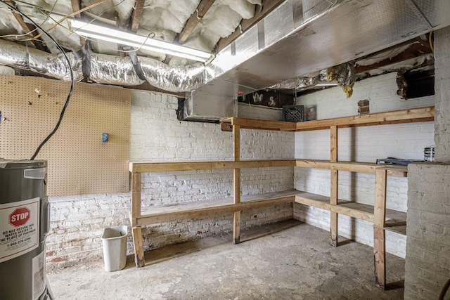 601 Lawrence St, Old Hickory, TN 37138 - unfinished below grade area with electric water heater