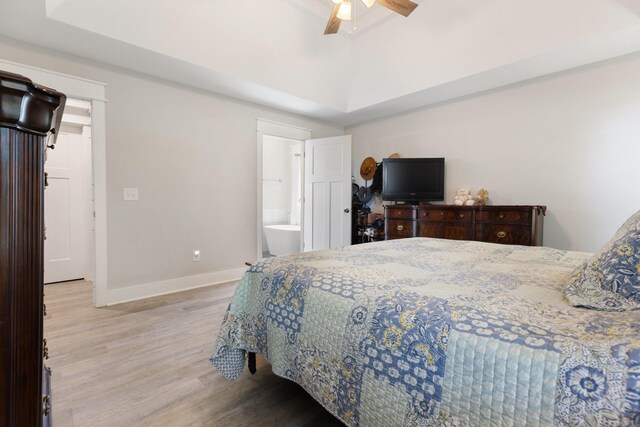 3021 Cambridge Ct, Lewisburg, TN 37091 - bedroom featuring baseboards, wood finished floors, a ceiling fan, and ensuite bathroom