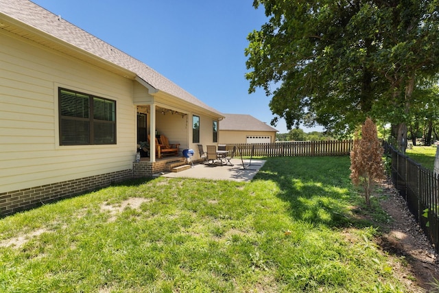 3021 Cambridge Ct, Lewisburg, TN 37091 - view of yard with a patio area