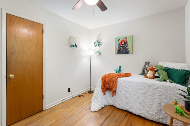 110 Rainbow Cir, Columbia, TN 38401 - bedroom featuring light wood-style floors, baseboards, and ceiling fan
