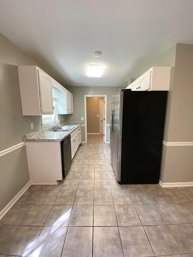 1834 Venada Trl, Murfreesboro, TN 37128 - kitchen with stainless steel fridge, dishwasher, a sink, and light tile patterned floors