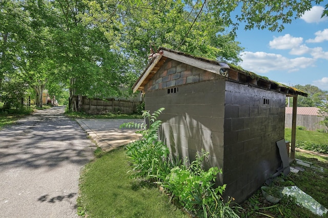 102 Nall Ave, Centerville, TN 37033 - view of outdoor structure