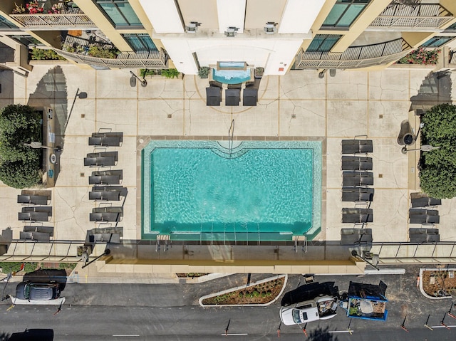 1510 Demonbreun St Unit 711, Nashville, TN 37203 - bird's eye view of a pool area