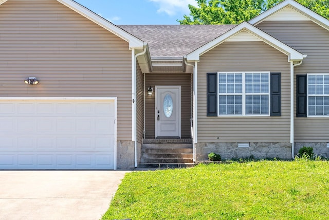 1382 Whitt Ln, Clarksville, TN 37042 - view of front of property with a front yard, concrete driveway, crawl space, a shingled roof, and an attached garage