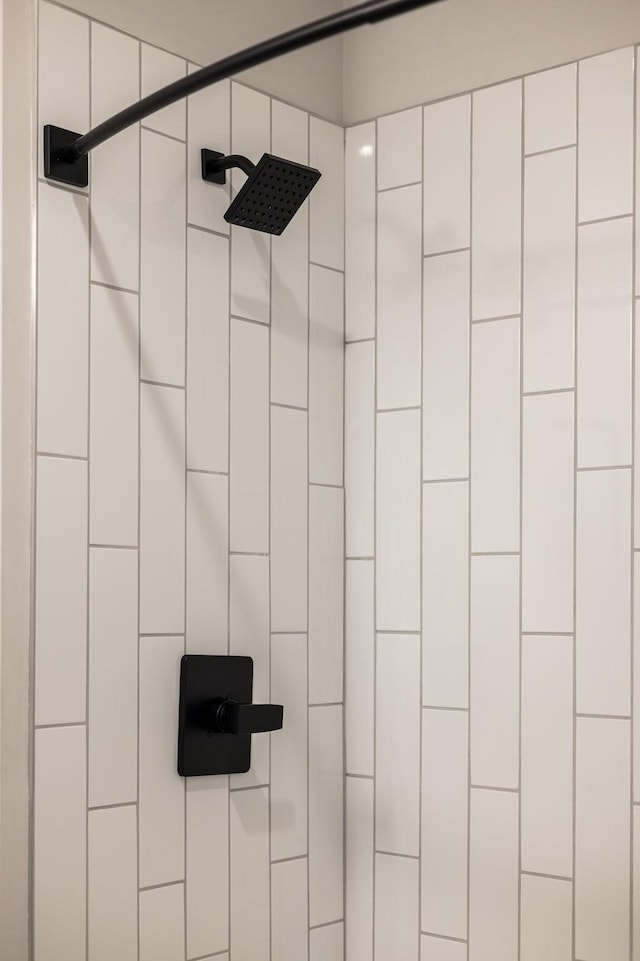 303 31st Ave N Unit 305, Nashville, TN 37203 - bathroom view of a package area and tiled shower