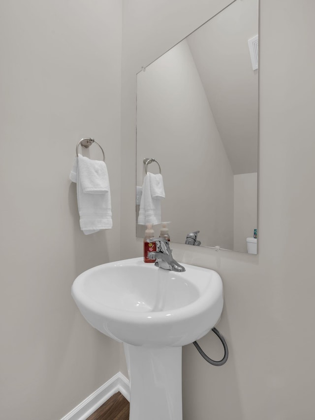 108 Birdie Ct, Dickson, TN 37055 - bathroom with a sink and baseboards