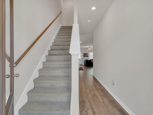108 Birdie Ct, Dickson, TN 37055 - stairs featuring recessed lighting, wood finished floors, baseboards, and a ceiling fan