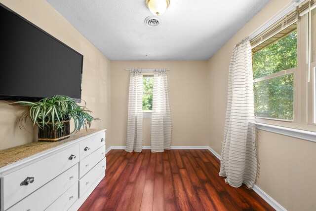 160 Terrapin Run Rd, Dover, TN 37058 - bedroom with baseboards and dark wood-style floors