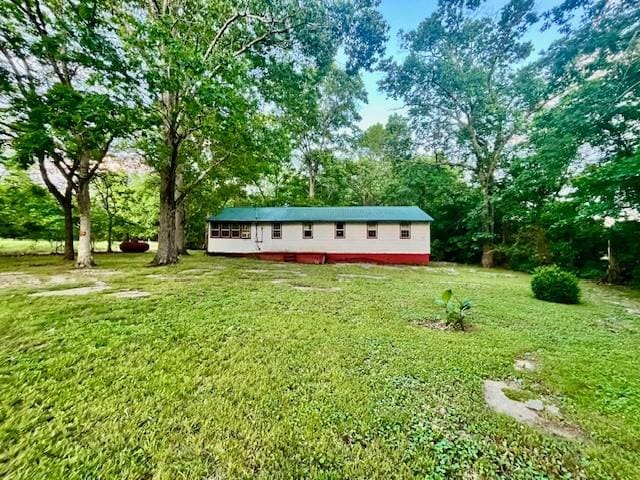 3579 Franklin Pike, Lewisburg, TN 37091 - view of grassy yard