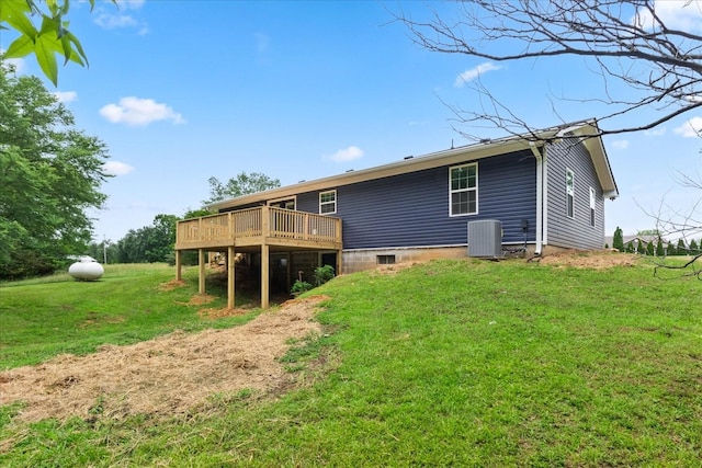244 Beartown Rd S, Loretto, TN 38469 - rear view of property featuring a deck, central AC, and a lawn