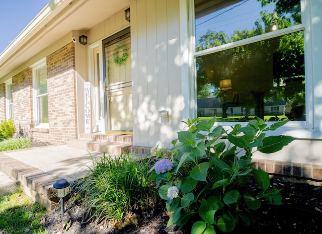 204 Tyne Blvd, Old Hickory, TN 37138 - property entrance featuring brick siding
