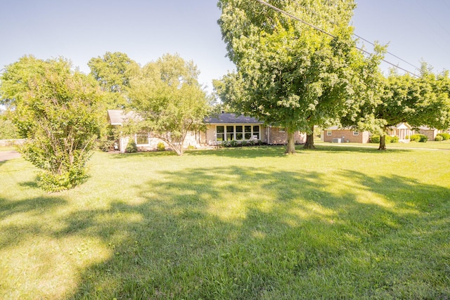204 Tyne Blvd, Old Hickory, TN 37138 - view of grassy yard