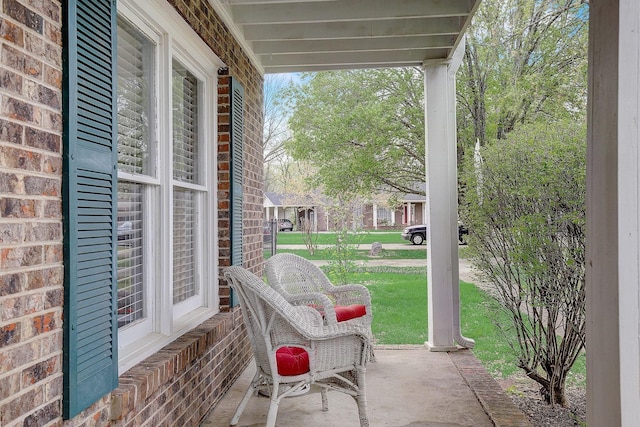 1611 Saltlick Pl, Murfreesboro, TN 37129 - covered porch with a yard