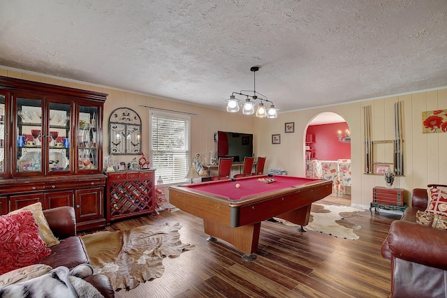 1611 Saltlick Pl, Murfreesboro, TN 37129 - playroom with wood finished floors, arched walkways, a textured ceiling, billiards table, and crown molding