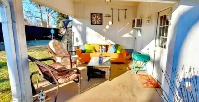 1611 Saltlick Pl, Murfreesboro, TN 37129 - view of sunroom
