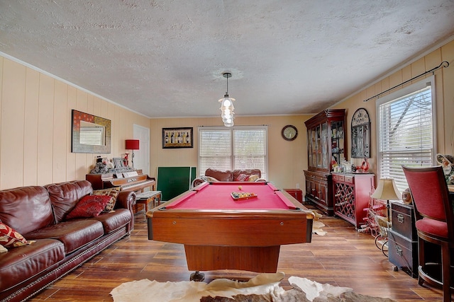 1611 Saltlick Pl, Murfreesboro, TN 37129 - rec room featuring a textured ceiling, ornamental molding, plenty of natural light, wood finished floors, and pool table