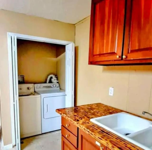 1611 Saltlick Pl, Murfreesboro, TN 37129 - washroom with washing machine and clothes dryer
