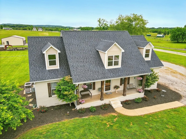 1864 Sawgrass Ln, Chapel Hill, TN 37034 - view of front of property with a porch, roof with shingles, and a front lawn