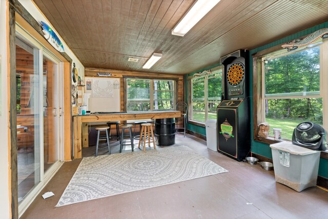 4357 Old Blacktop Rd, Mc Ewen, TN 37101 - view of sunroom / solarium