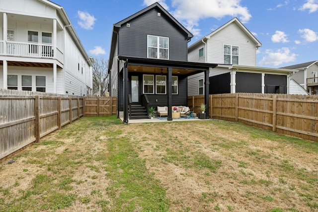 537B Stevenson St, Nashville, TN 37209 - back of property featuring outdoor lounge area and a patio area