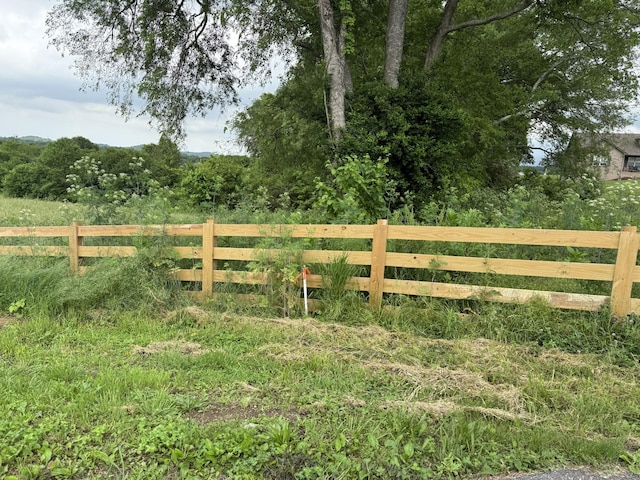 1024 Peak Dr, Castalian Springs, TN 37031