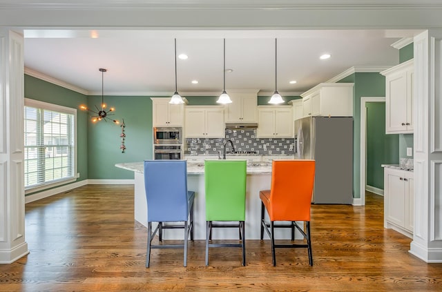 4423 Garcia Blvd, Murfreesboro, TN 37128 - kitchen featuring stainless steel appliances, tasteful backsplash, white cabinets, baseboards, and crown molding