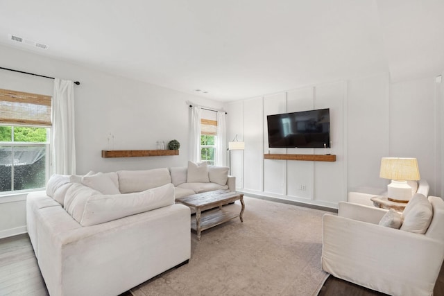 9420 Kaplan Ave, Brentwood, TN 37027 - living area with baseboards