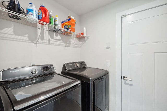 9420 Kaplan Ave, Brentwood, TN 37027 - laundry area featuring independent washer and dryer