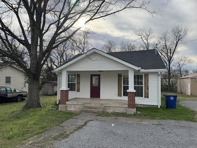 639 Deery St, Shelbyville, TN 37160 - photo 1