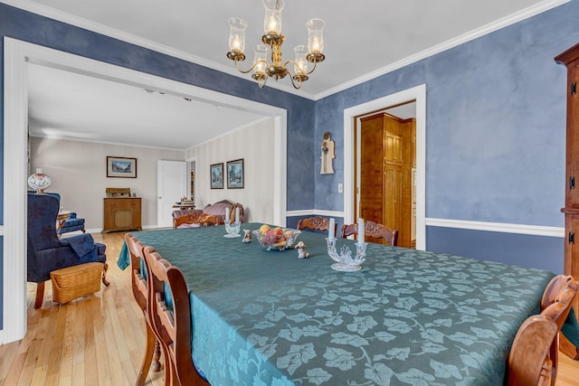 401 Ellington Dr, Franklin, TN 37064 - dining room featuring hardwood / wood-style floors, a chandelier, and ornamental molding