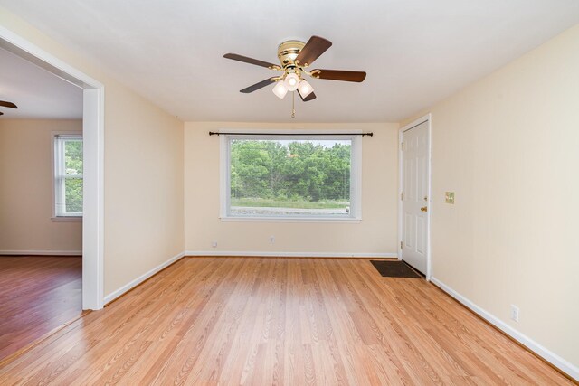 946 Youngs Ln, Nashville, TN 37207 - photo 4
