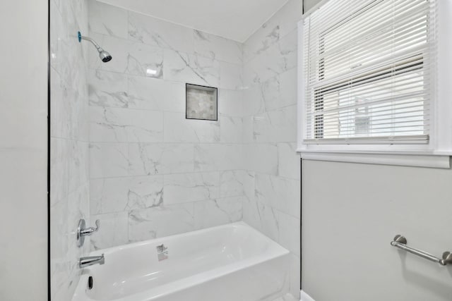120 Johns St, La Vergne, TN 37086 - full bath with shower / washtub combination