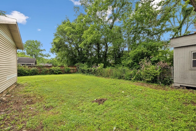 120 Johns St, La Vergne, TN 37086 - view of yard