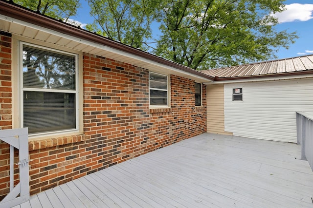 120 Johns St, La Vergne, TN 37086 - view of deck